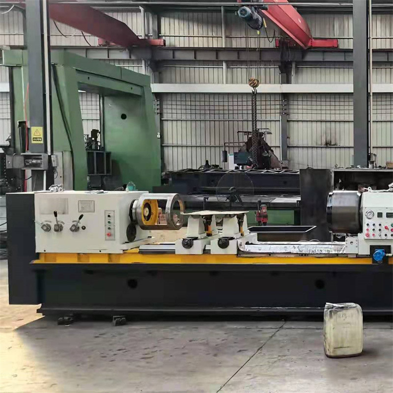 Máy khoan và khoan lỗ sâu CNC dòng TSK2125